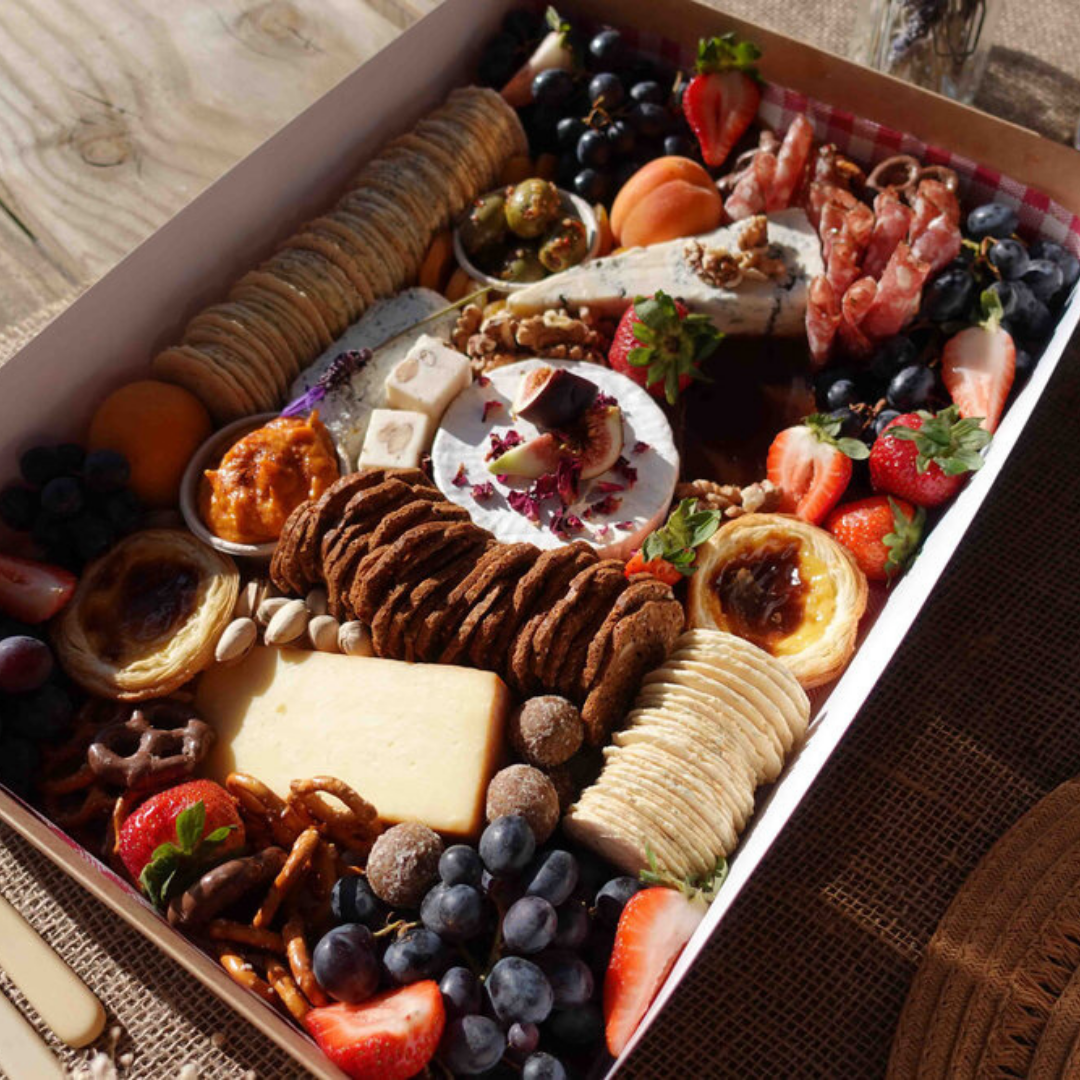 The Perfect Grazing Platter for Holidays & Entertaining