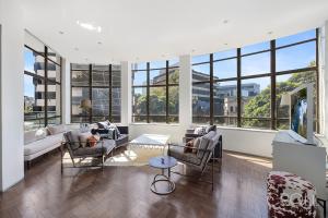 202/437-439 Bourke St, Surry Hills